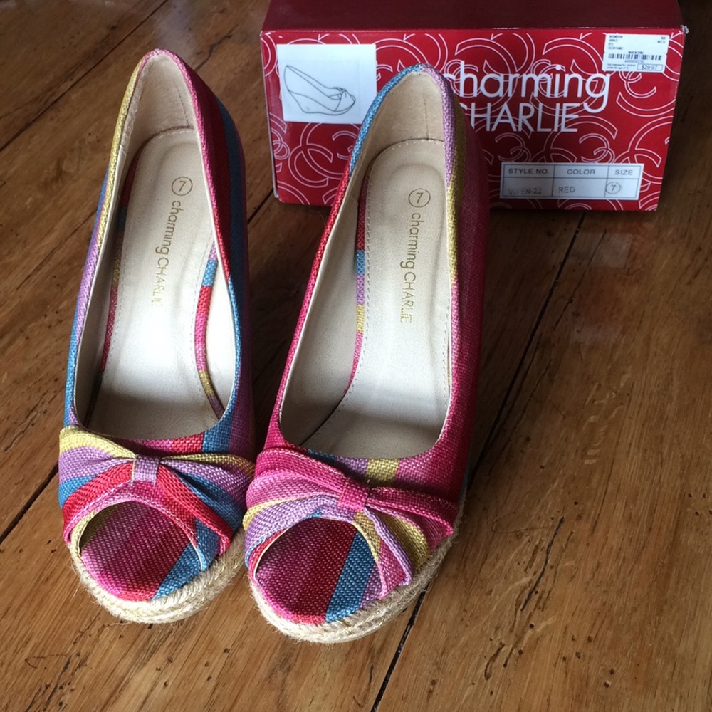 NEVER BEEN WORN Charming Charlie wedges